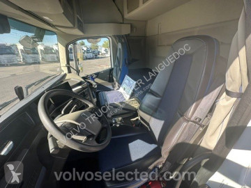 Тягач Volvo