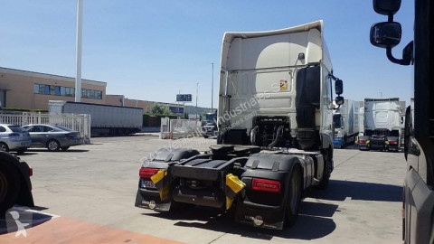 Cabeza tractora DAF