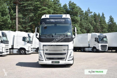 Cabeza tractora Volvo FH 500 Globetrotter XL Retarder i-ParkCool Adaptive Cruise Control Side Skirts