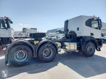 Cabeza tractora Iveco nueva