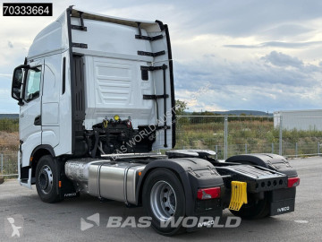 Nieuw trekker Iveco