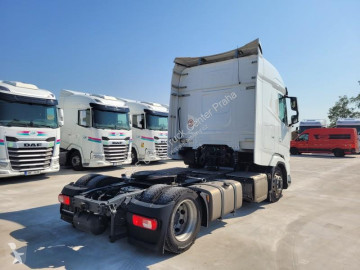 Cabeza tractora DAF