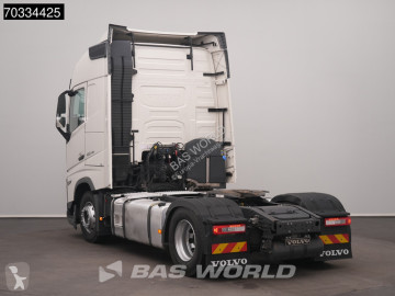 Cabeza tractora Volvo
