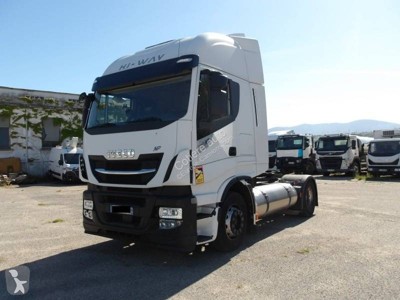 Cabeza tractora Iveco 440 S 46