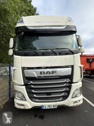 Cabeza tractora DAF
