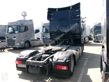 Cabeza tractora DAF