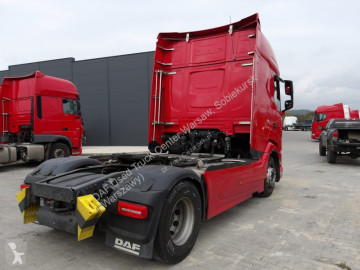 Cabeza tractora DAF