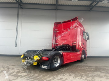 Cabeza tractora DAF