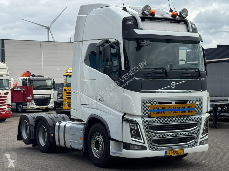Cabeza tractora Volvo 750 6x2 Retarder Globe XL
