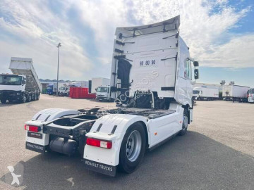 Cabeza tractora Renault