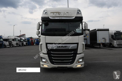 Cabeza tractora DAF