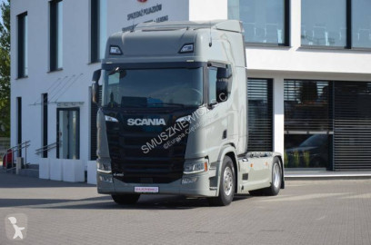 Cabeza tractora Scania