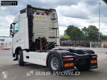 Cabeza tractora Volvo