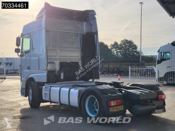 Cabeza tractora DAF
