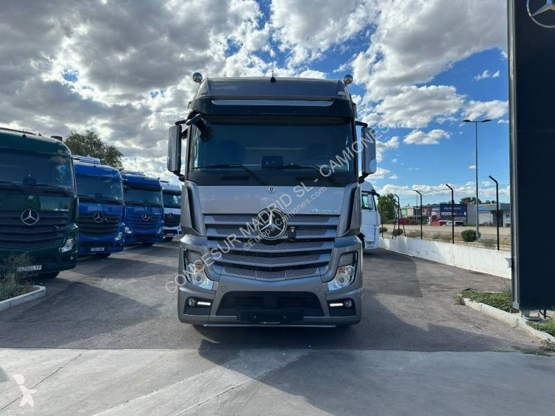 Cabeza tractora Mercedes 1851 LS