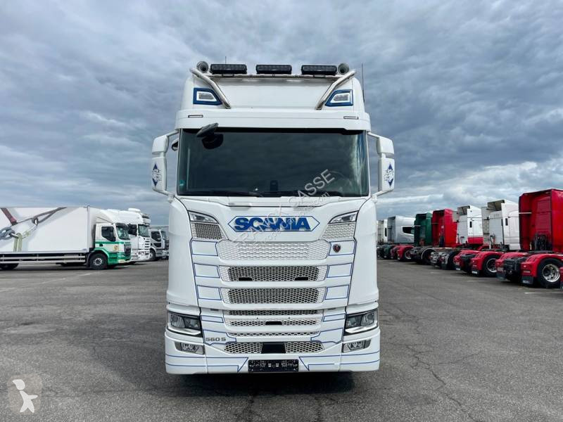 Cabeza tractora Scania 560