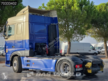 Cabeza tractora DAF