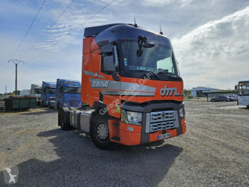 Cabeza tractora Renault