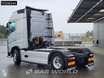 Cabeza tractora Volvo F6 FH 460 4X2 Globe Alcoa's Leder
