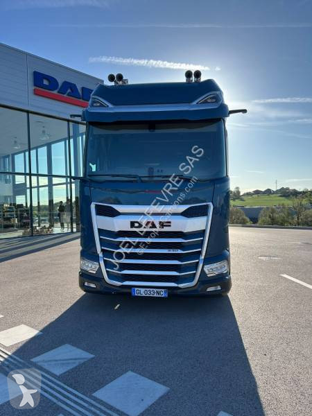 Tahač DAF 530