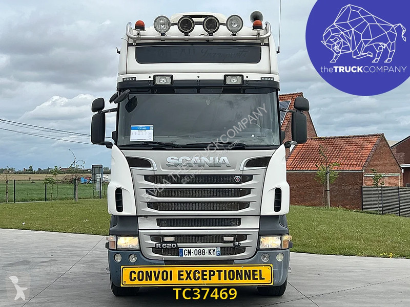 Nyergesvontató Scania 620