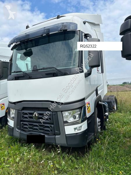 Nyergesvontató Renault T460