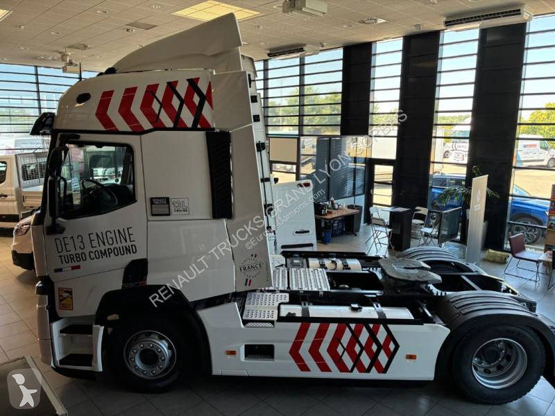 Cabeza tractora Renault 480