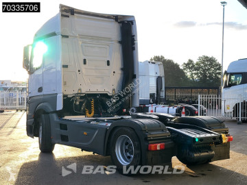 Tahač Mercedes Actros 1845 4X2 StreamSpace Retarder APK 01-2027 Standklima ACC Navi