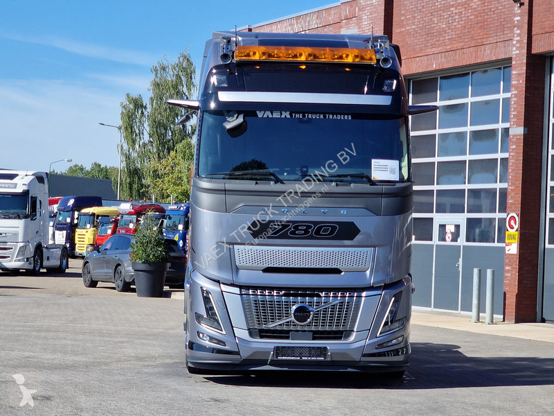 Nyergesvontató Volvo 16780 Globetrotter XL Aero...
