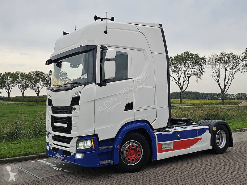 Cabeza tractora Scania 450