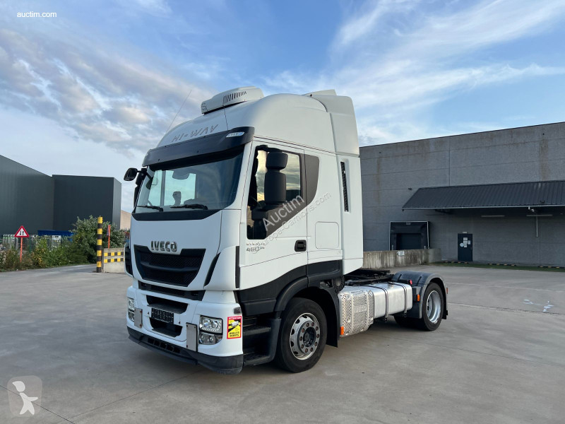 Nyergesvontató Iveco 460 eg