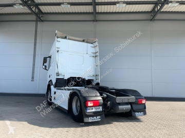 Cabeza tractora DAF