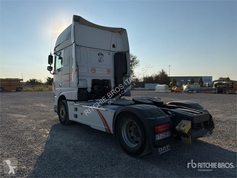 Tratores DAF FT 4x2 S/A Sleeper Truck Tractor