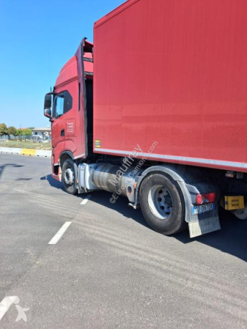 Nyergesvontató Iveco S-WAY