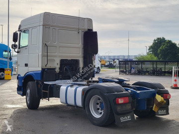 Nyergesvontató DAF XF 530