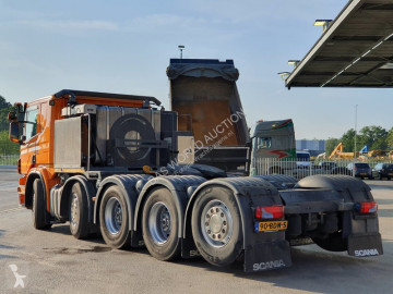 Scania nyergesvontató