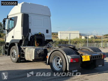 Iveco nyergesvontató