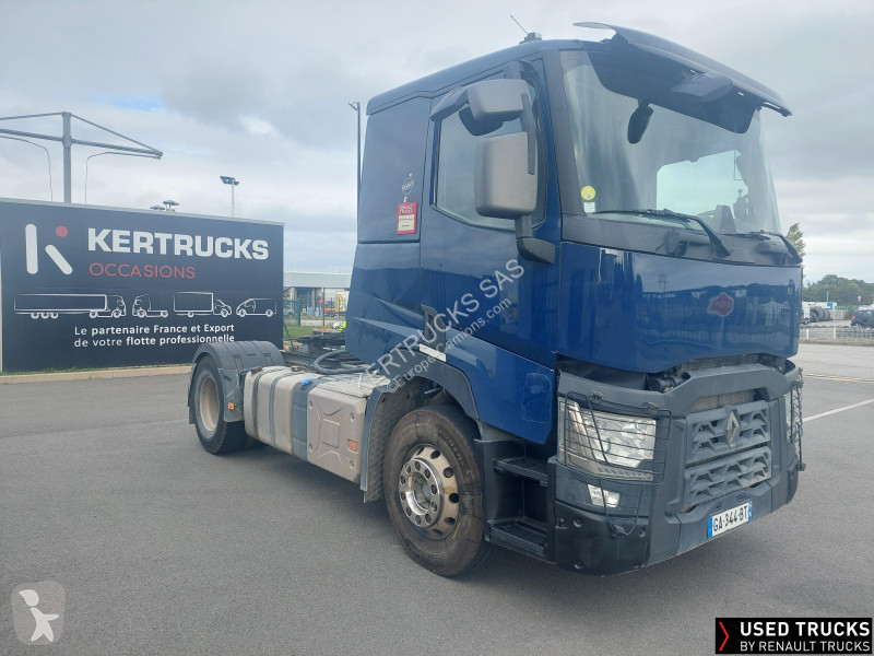 Nyergesvontató Renault