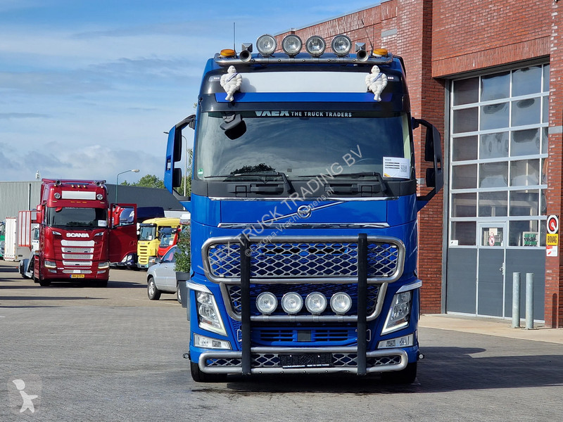 Tractor Volvo 13500 Globetrotter 4x2 -...