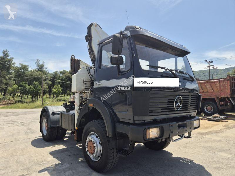 Tractor Mercedes 190-03 WITH RADIO CONTROL