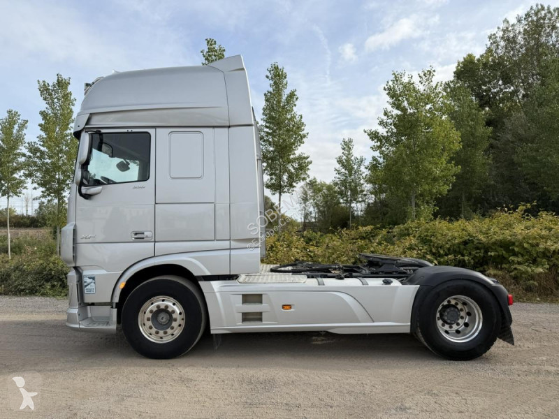 Tracteur DAF 530