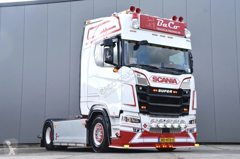 Cap tractor Scania 590S V8 NGS 4x2NB - NEW...