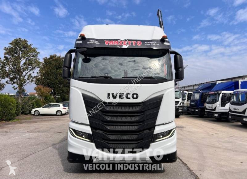 Tractor Iveco 510