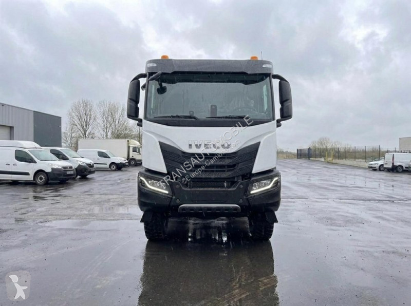 Cap tractor Iveco  T-Way AT720T47WTH