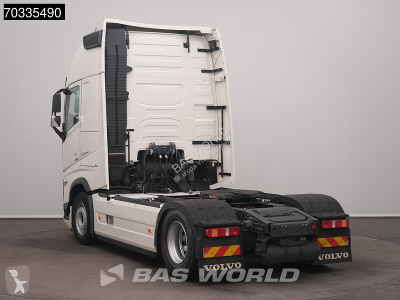 Tractor Volvo 500 4X2 XL 2x Tanks I-ParkCool ACC