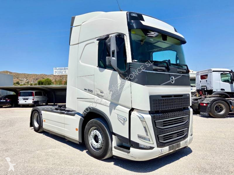 Tractor Volvo 500