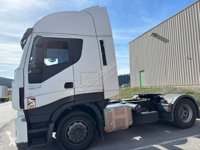 Tractor Iveco 460 Hi-Way