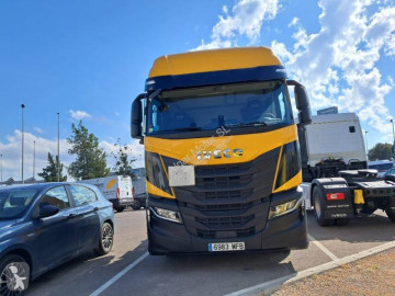 Ciągnik siodłowy Iveco