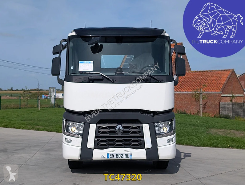 Cap tractor Renault T 440