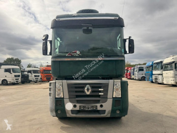 Ciągnik siodłowy Renault